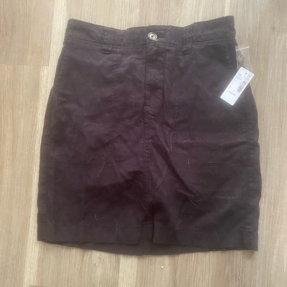 New with tags, black skort. - Picture 6 of 7